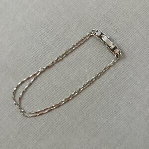 Vintage Monet Silver-tone Fine Double Chain Bracelet 7" dainty fashion jewelry